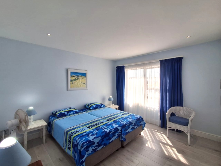 3 Bedroom Property for Sale in Stilbaai Wes Western Cape